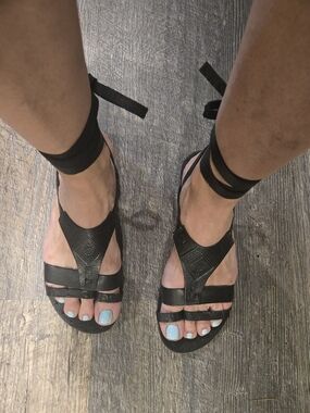 Free People Women's Black Wrap Ankle Leather Sandals